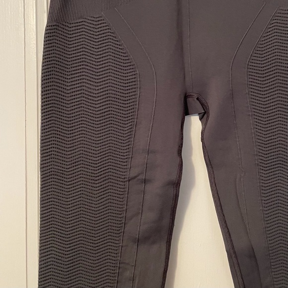 Adidas by Stella McCartney NWOT Matching Set Athletic Tank and Leggings - Picture 8 of 14